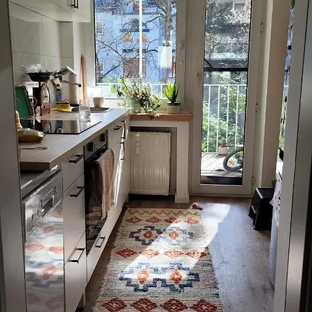 Apartment Sweet Green